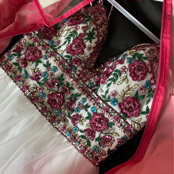 Mori Lee Prom White Multi color Size 2 Worn one time in almost perfect condition - Picture 2 of 4